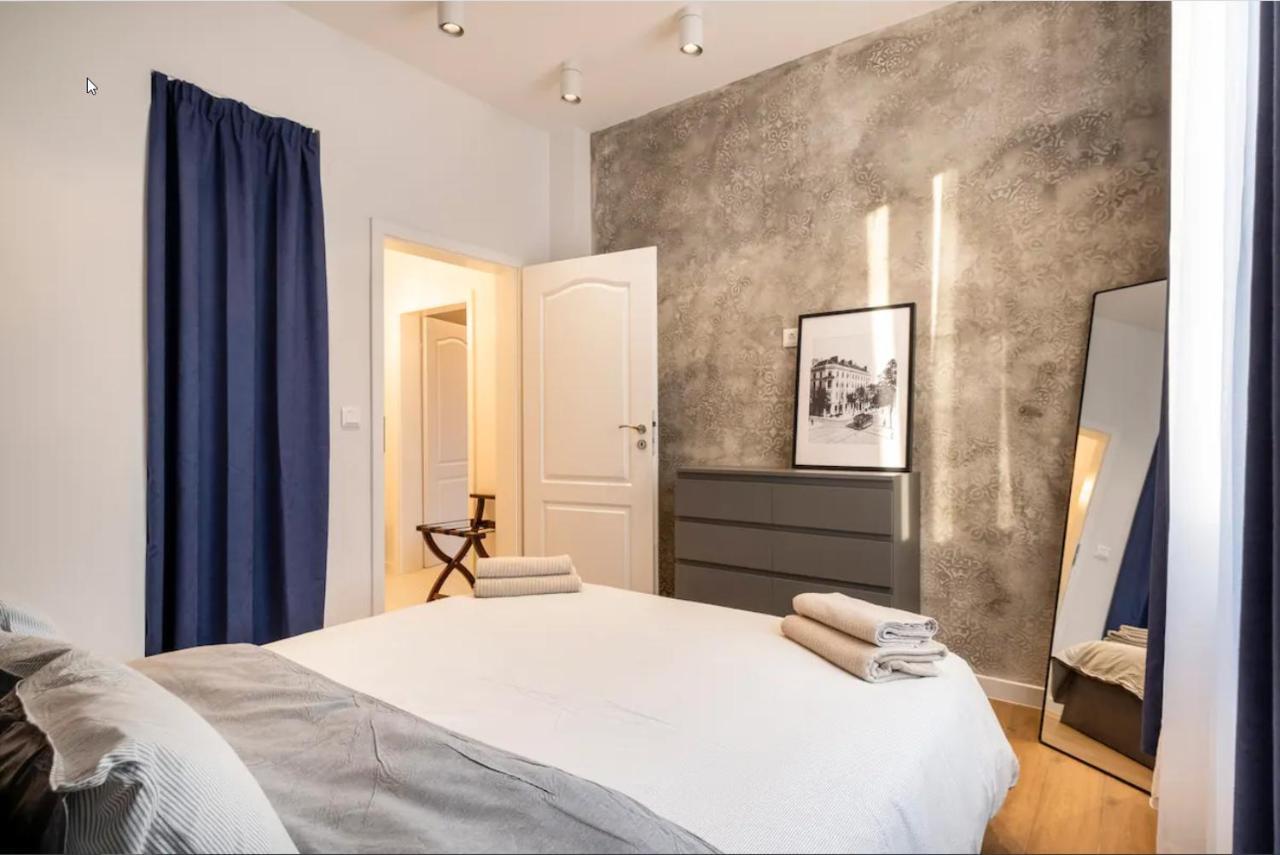 Stylish 1Bdr Central Apartment София Экстерьер фото